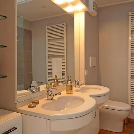 Charme & Luxury - Sosa In The Heart Of Udine